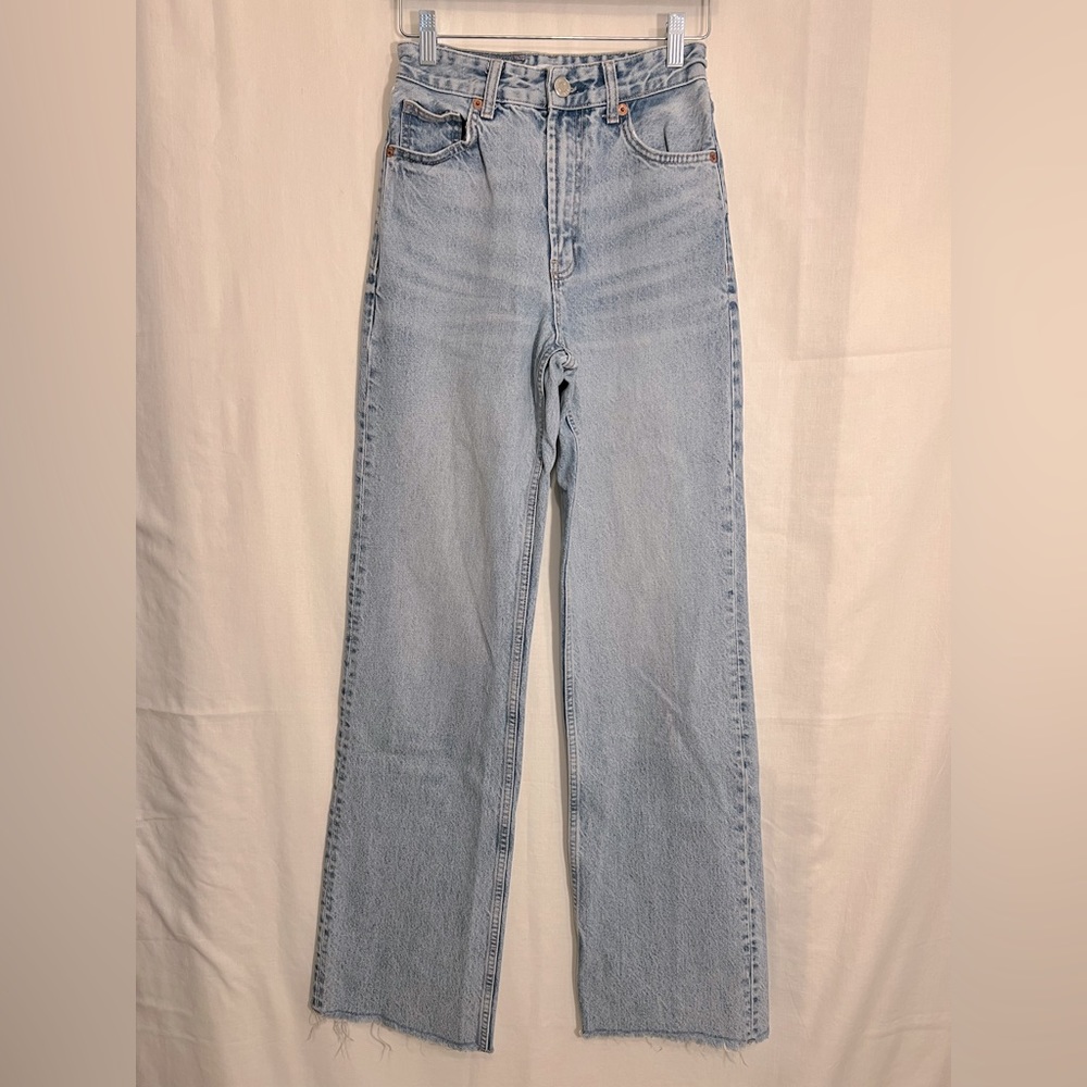 Zara Straight Leg High Waist Blue Jeans